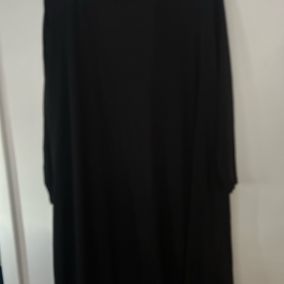 Sold - Picture 3 of 5